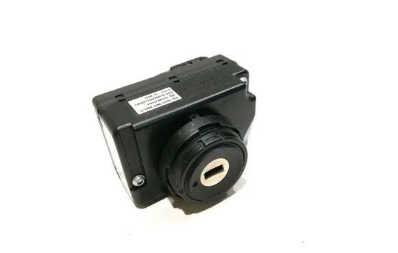 Audi A8 S8 D3 4E Ignition lock 3D0905865C 33300101