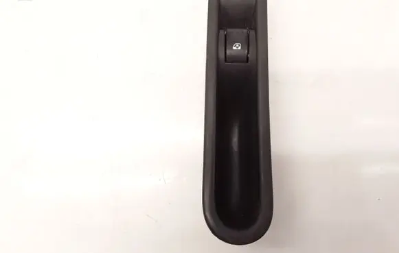 Renault Espace - Grand espace IV Electric window control switch 8200327947 31144M