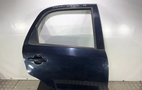 Suzuki SX4 Rear door