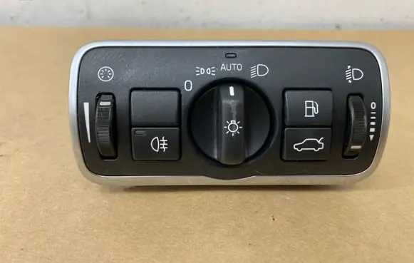 Volvo S60 Light switch 31443841