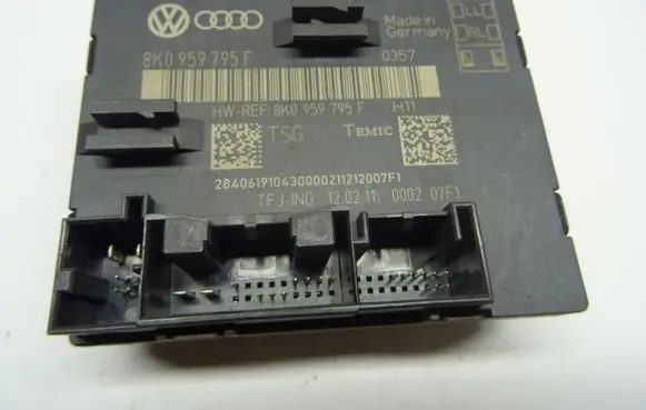 Audi A4 Allroad B8 Door control unit/module 8K0959795F