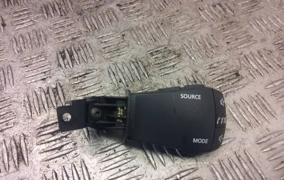 Dacia Duster II Multifunctional control switch/knob 255522187R