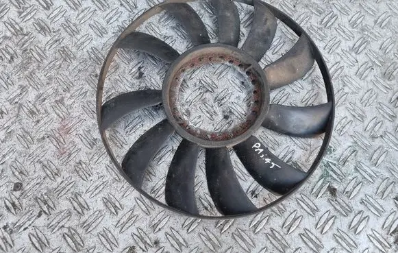 Volkswagen PASSAT B5.5 Fan impeller 058121301B