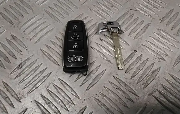 Audi A6 S6 C8 4K Ignition key/card 4N0959754CP