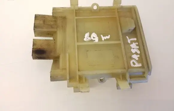 Volkswagen PASSAT B4 Heater blower motor/fan resistor 881044934 357959263