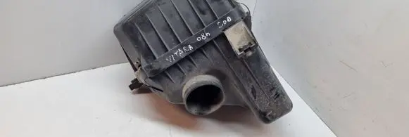 Suzuki Grand Vitara II Air filter box 65JA01