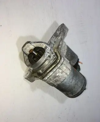 Nissan Micra Starter motor M000T32171 23300BC200