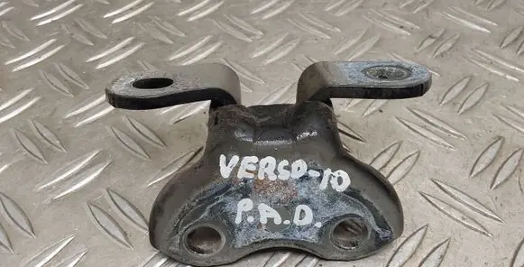 Toyota Verso Front door lower hinge 