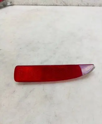 Mazda 3 I Rear tail light reflector P2491A P3945A STANLEYP2491A