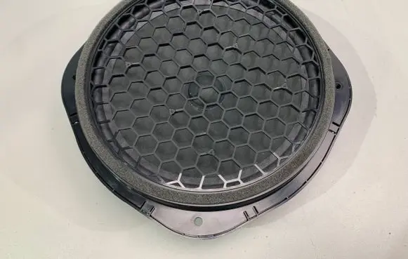 Audi A8 S8 D5 Subwoofer speaker 4N0035412A