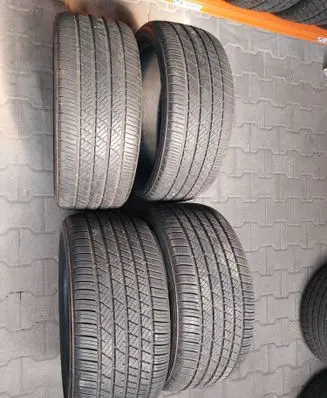 Porsche Cayenne (9Y0 9Y3) R21 winter tire