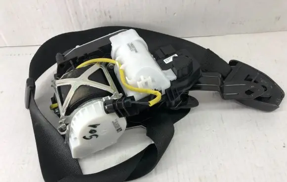 BMW X3 G01 Front seatbelt