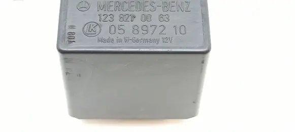 Mercedes-Benz E W123 Window wiper relay 1238210063 05897210