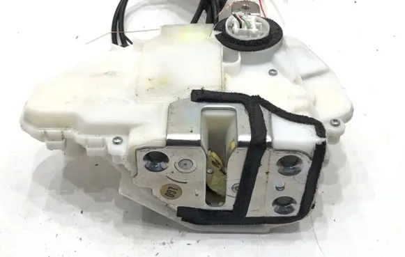 Honda Accord Front door lock