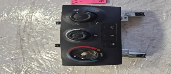 Fiat Stilo Interior fan control switch P1546100