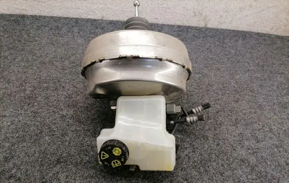 Volvo S60 Brake booster 32130198 32130230