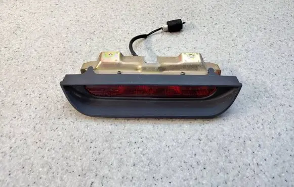 Mitsubishi Space Star Third/center stoplight MR245579