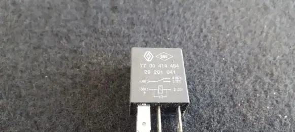 Renault Trafic II (X83) Other relay 7700414484 29201041