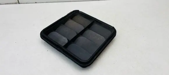 Audi Q8 e-tron Quarter panel pressure vent 4M0819181B