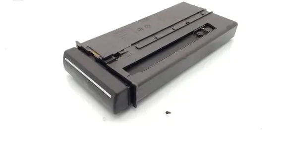 Audi A3 S3 8P Dashboard storage box/compartment 8P0941561