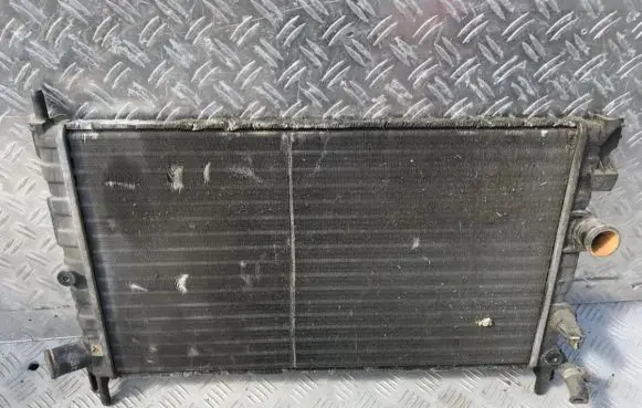 Renault 19 Coolant radiator
