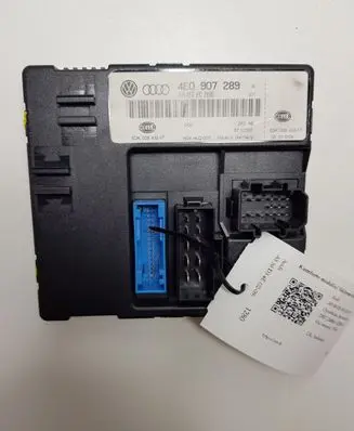 Audi A8 S8 D3 4E Comfort/convenience module 4E0907289 4E0910289B
