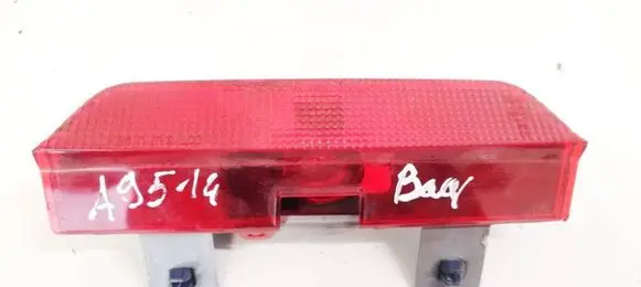 Toyota RAV 4 (XA20) Third/center stoplight