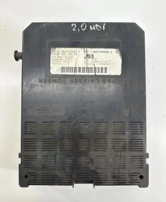 Peugeot 307 Comfort/convenience module 9651197580A 9651196880A