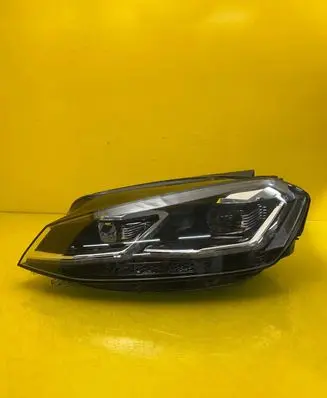 Volkswagen Golf VII Headlight/headlamp 5G1941081D