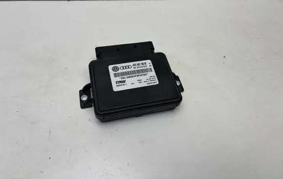 Audi A6 S6 C6 4F Hand brake control module 4F0907801B