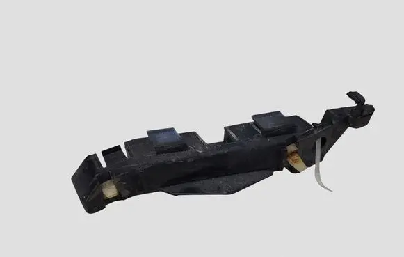 Hyundai Santa Fe Front bumper mounting bracket 865152B000