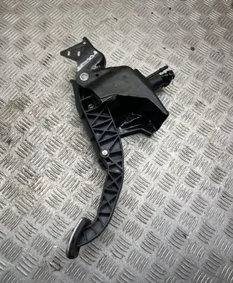 Land Rover Range Rover Evoque L538 Clutch pedal 291908 GJ3M7B633DA