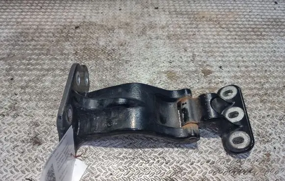 Rear door upper hinge