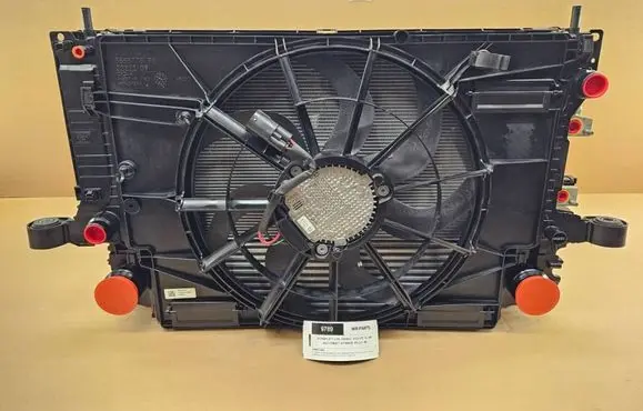 Volvo XC40 Radiator set 31356793 8888778198 32249456