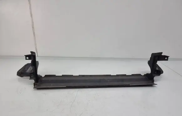 Jaguar F-Pace Intercooler air guide/duct channel HK838A095AC