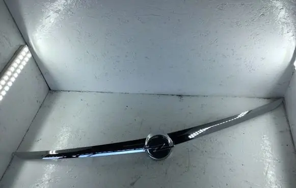 Opel Insignia A Tailgate trim 13244388