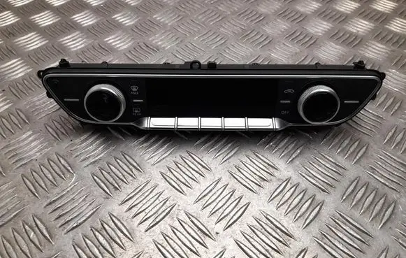 Audi A5 8T 8F Climate control unit 8W0820043S