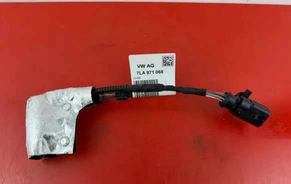 Volkswagen Transporter - Caravelle T6 EGR valve line/pipe/hose 7LA971068
