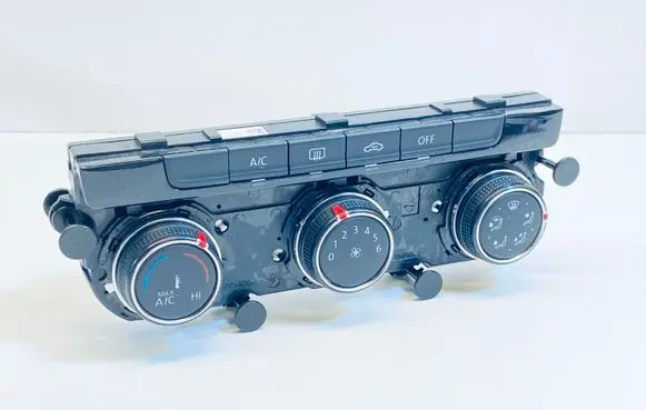 Volkswagen Golf VII Climate control unit 5G0907426AQ
