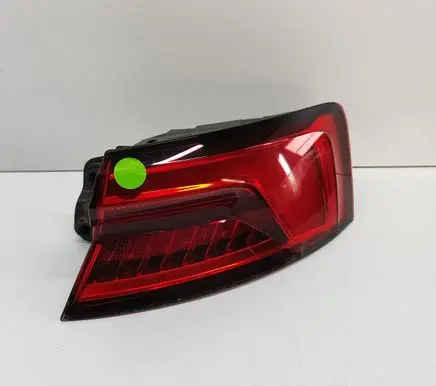 Audi A5 Rear/tail lights 8W6945092D