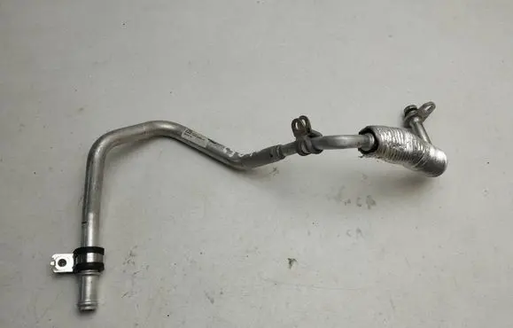 Audi A4 S4 B9 Engine coolant pipe/hose 06M121085H