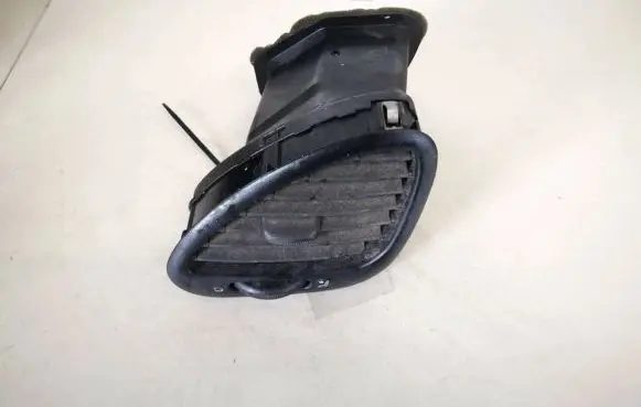 Dash center air vent grill