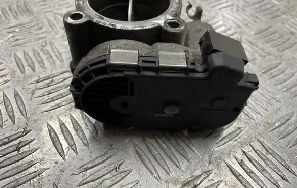 Mercedes-Benz E W211 Throttle valve A6420900270