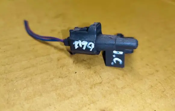 Jeep Grand Cherokee (WJ) Outside/exterior temperature sensor 56042395