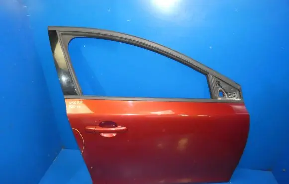 Volvo V40 Front door
