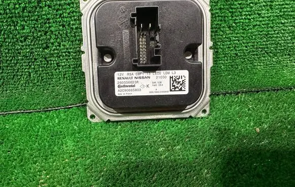 Renault Arkana LED ballast control module 260556623R