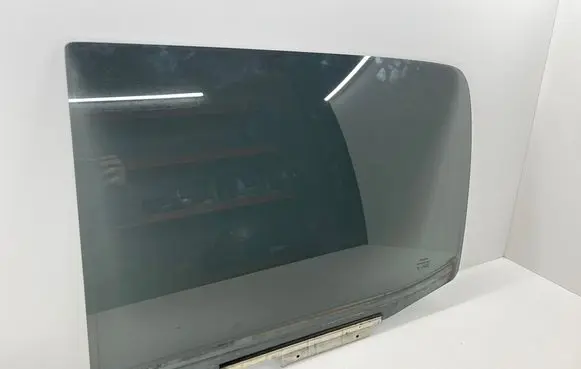 Toyota Hilux (AN10, AN20, AN30) Rear door window glass 43R00086