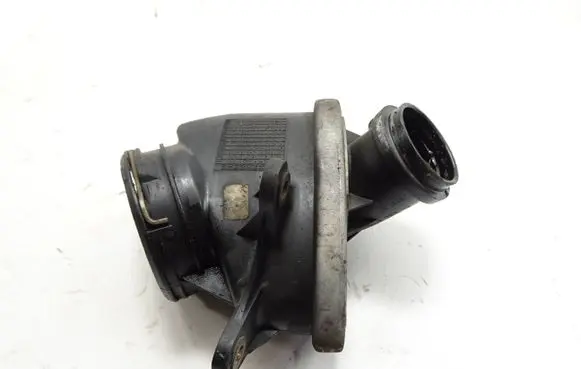 Mercedes-Benz C W204 Intake resonator A6460981007 054548