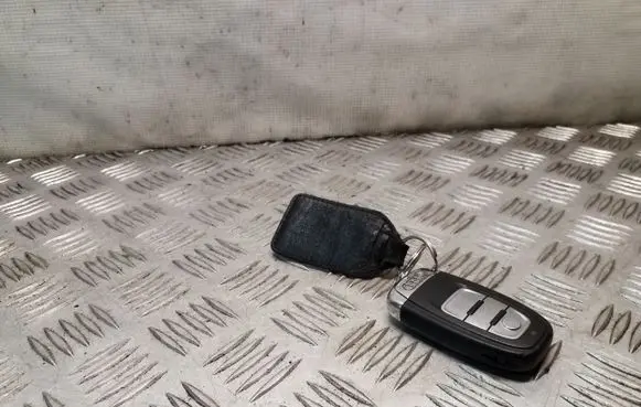 Audi Q5 SQ5 Ignition key/card 8T0959754D