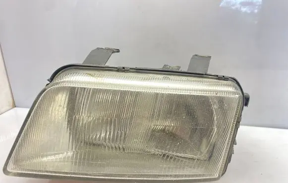 Audi A4 S4 B5 8D Headlight/headlamp 8D0941003A